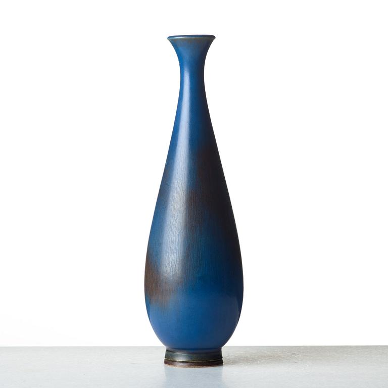 Berndt Friberg, a stoneware vase, Gustavsberg studio, Sweden 1960.