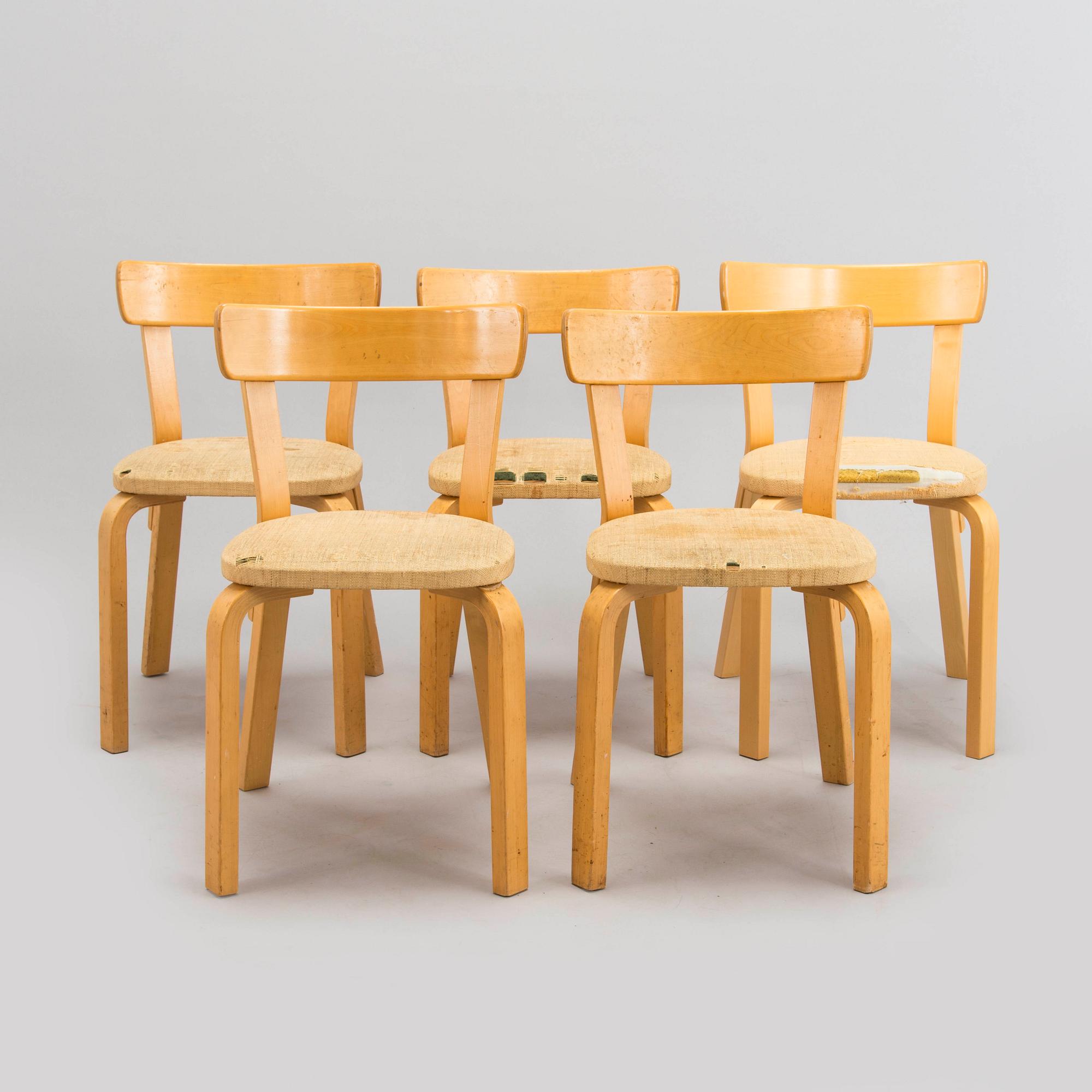 Alvar Aalto, A set of five late 20th century '69' chairs, for Artek, Finland.