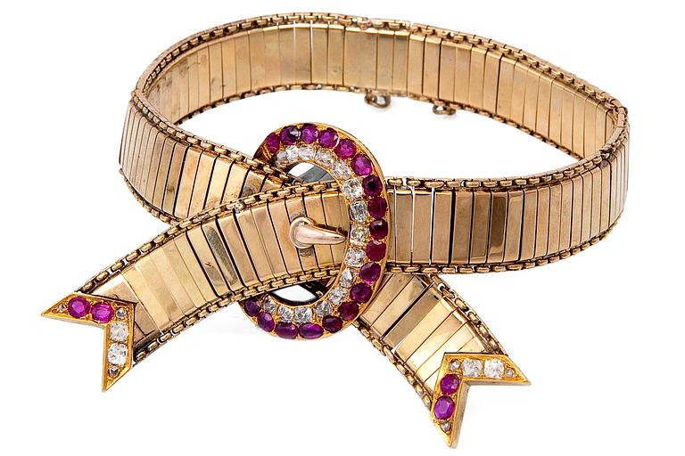ARMBAND.