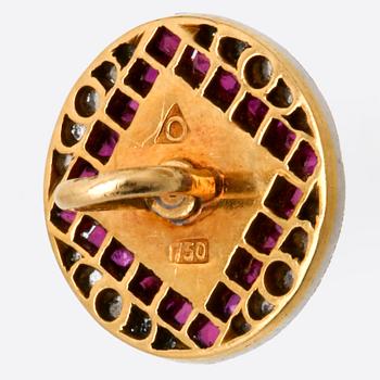 Cufflinks 18K gold, rubies, mother of pearl and rose-cut diamonds, French hallmarks, width approx 1 cm.