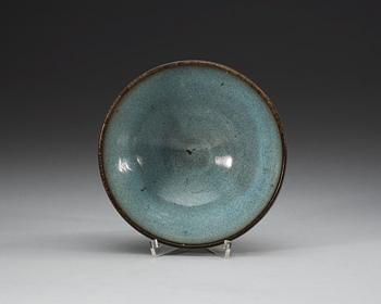 A lavender glased chün bowl, Song/Yuan dynasty.