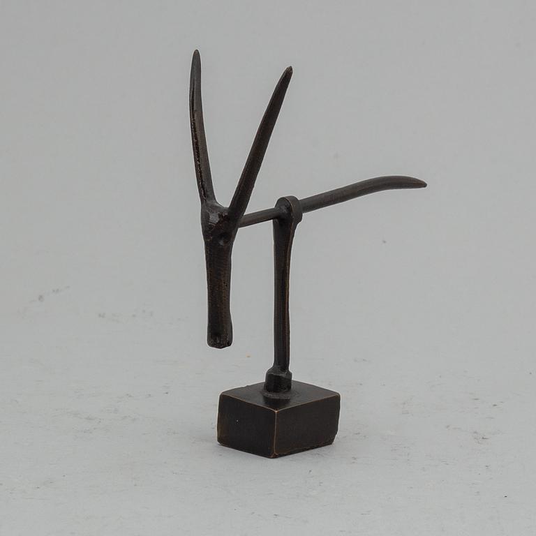 KG BEJEMARK, sculpture, bronze, signed KGB.