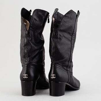 CHANEL, a pair of leather boots, size 40.