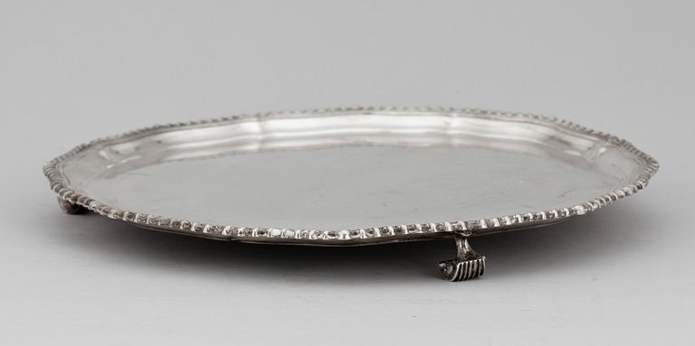 SALVER, silver, The Northern Goldsmiths Company, Birmingham 1938. Vikt ca 1200 g.