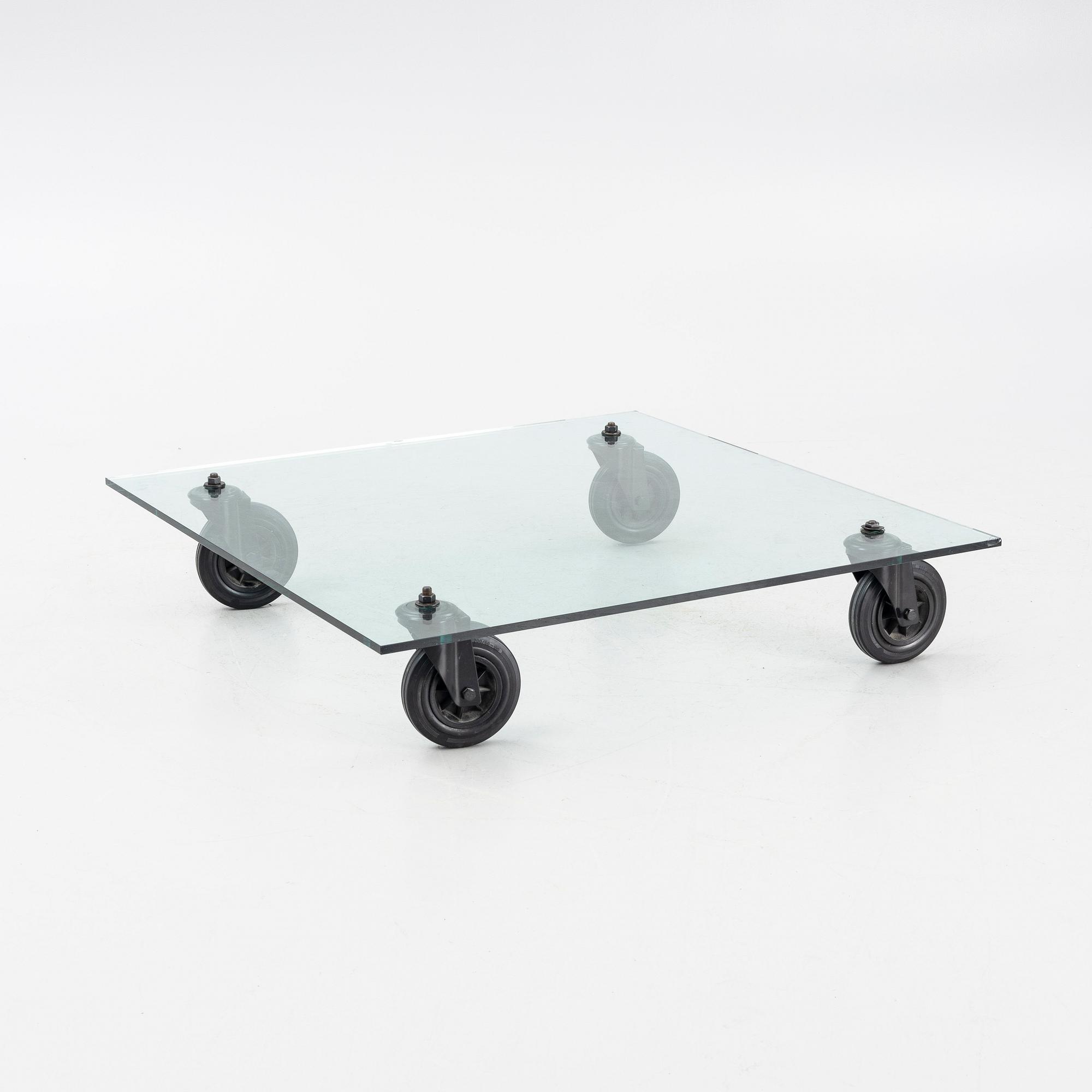 Gae Aulenti, Coffee table, “Tavolo con Ruote”, Fontana Arte, Italy, late 20th/early 21st century.
