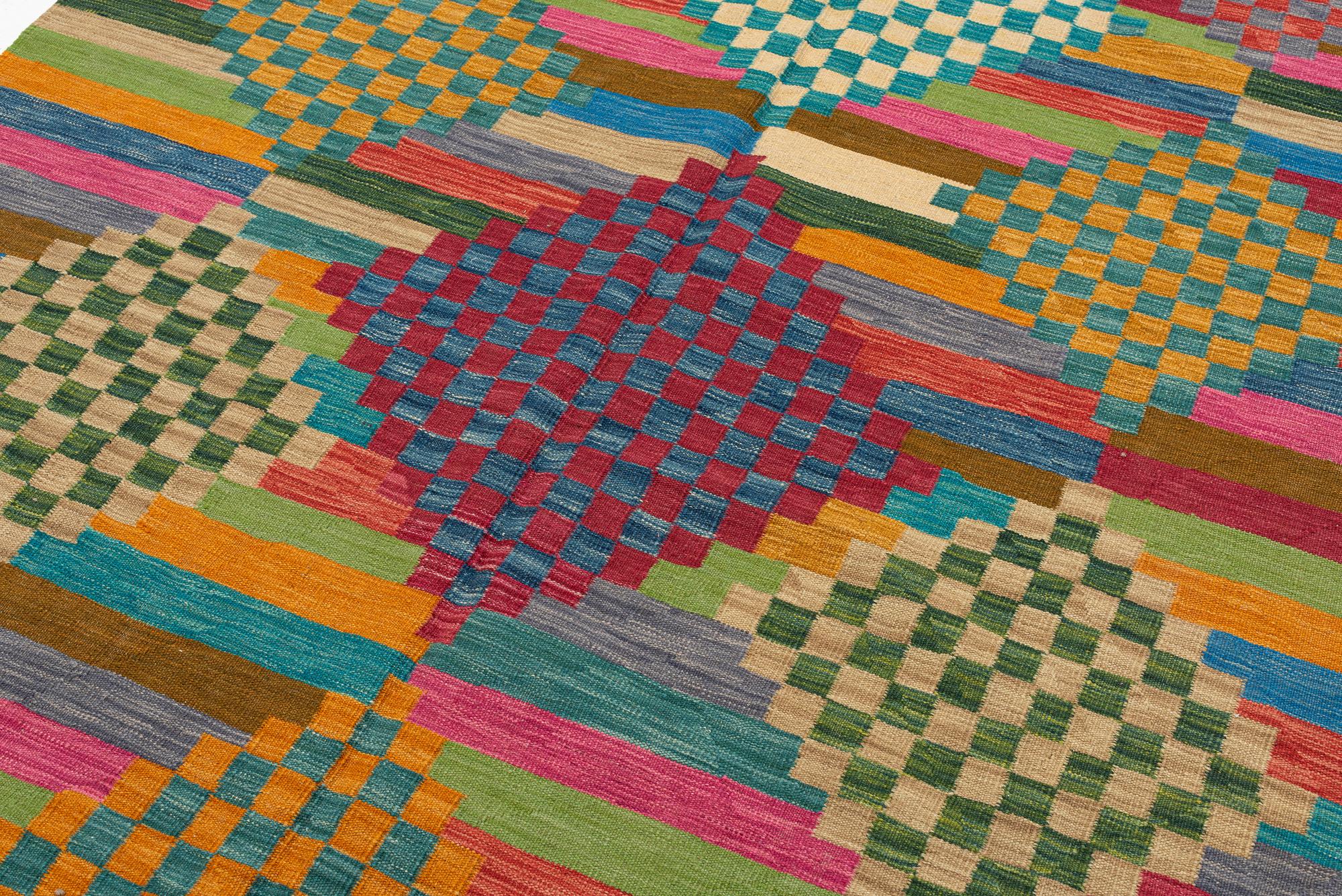 Matta, kelim, modern, 246 x 171 cm.