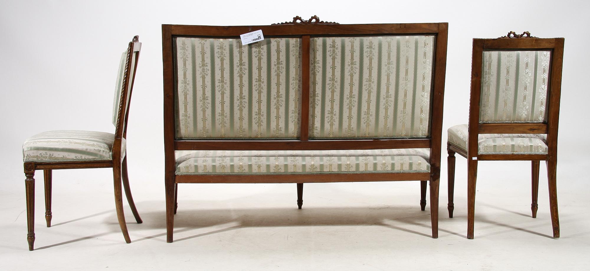 SALONGSGRUPP, 3 delar. Louis XVI-stil. Sekelskiftet 1900.