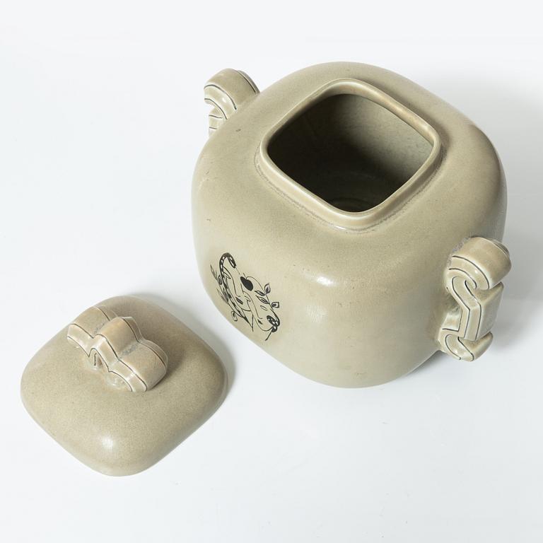 Arthur Percy, urna med lock, Upsala-Ekeby Gefle, 1930-tal.