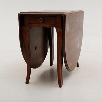 SLAGBORD, rokokostil, Åmells, 1900-talets andra hälft.