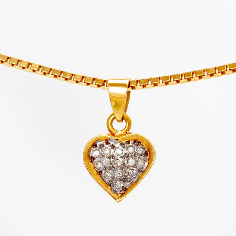 An 18K gold necklace with octagonal cut diamonds.