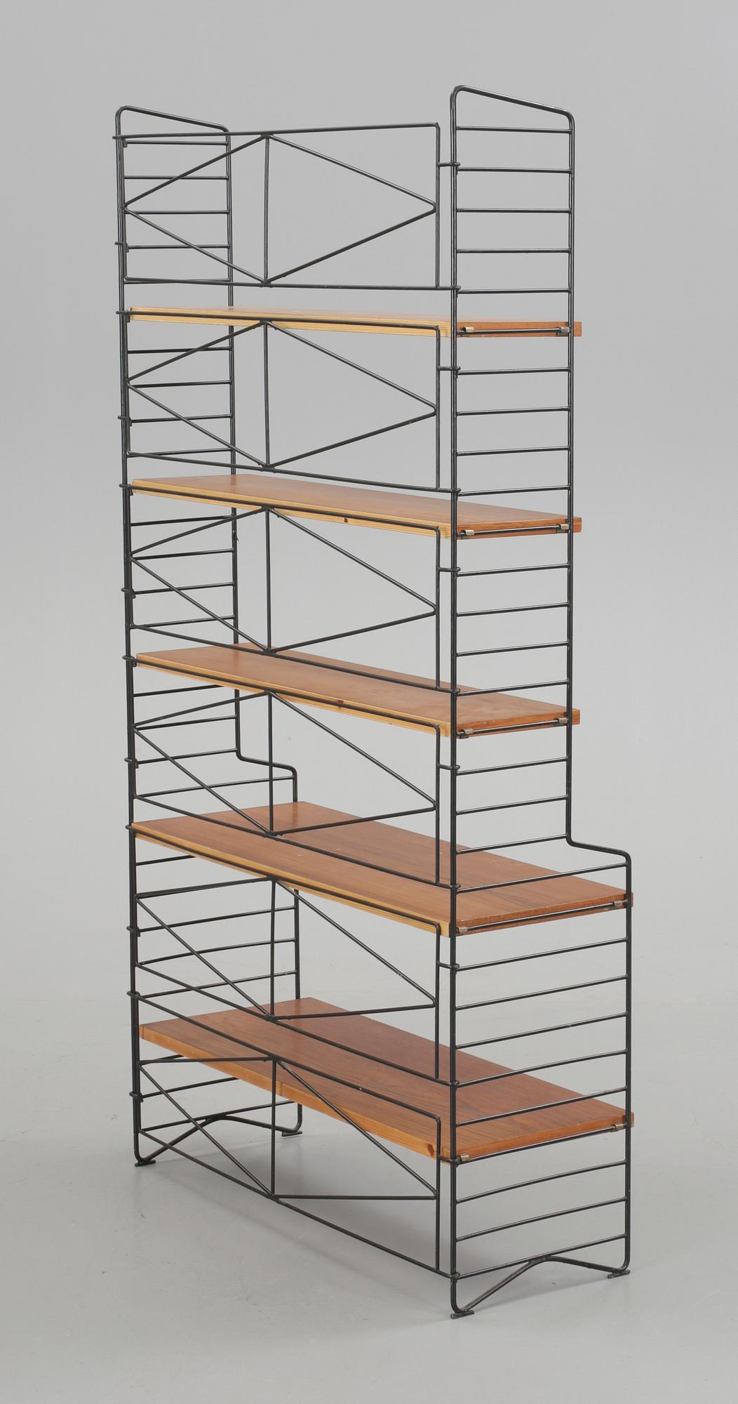 BOKHYLLA, stringmodell, 1900-talets andra hälft.