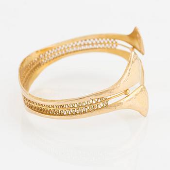 Tapio Wirkkala, a bangle, 18K gold.