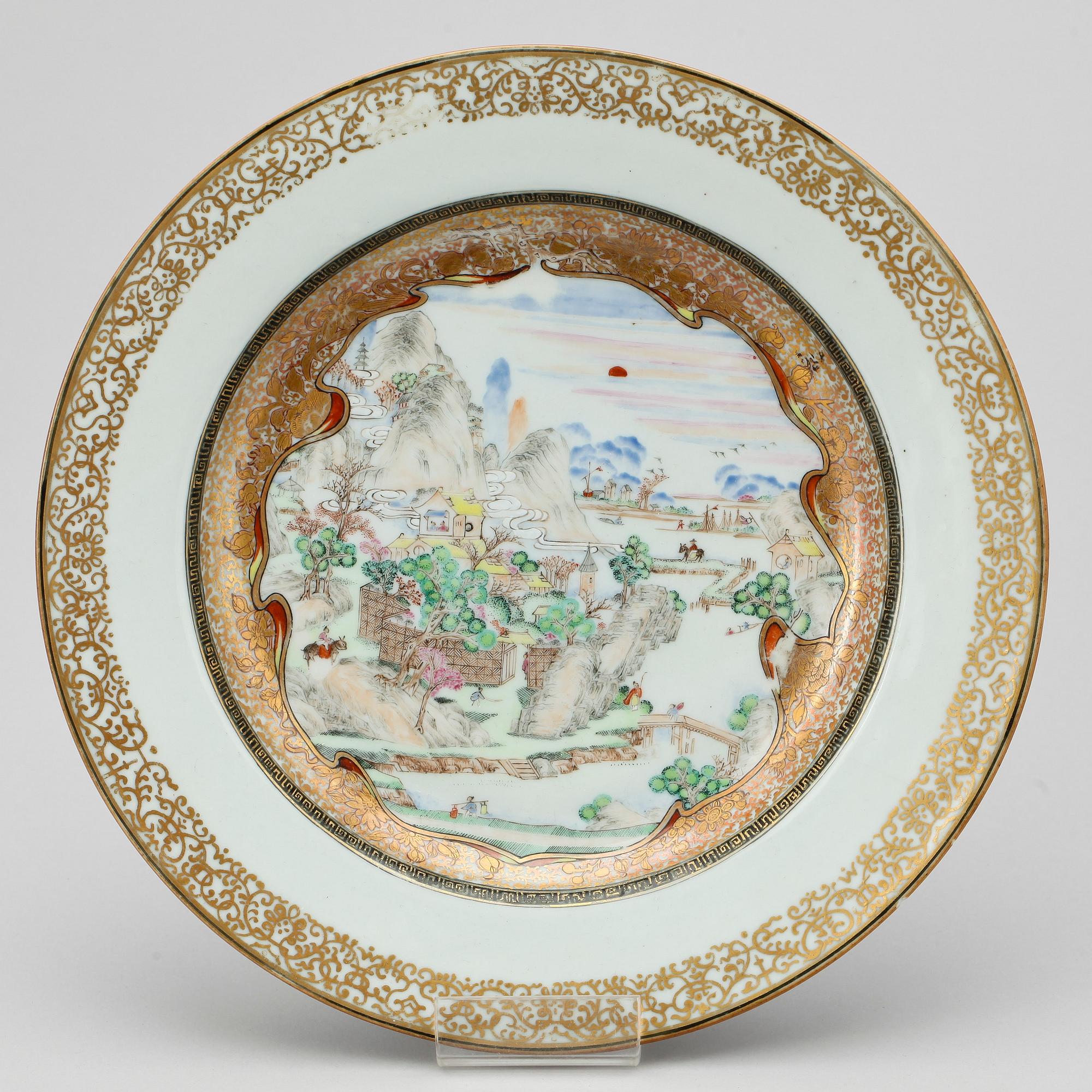 TALLRIK, porslin, Kina, Qing dynastin, Qianlong (1735-96).