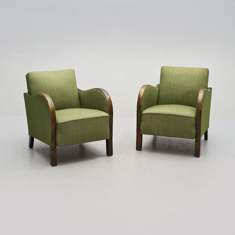 FÅTÖLJER, ett par, 1900-talets första hälft.