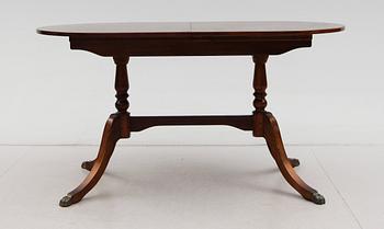 BORD, England, Strongbow Furniture, 1900-talets andra hälft.