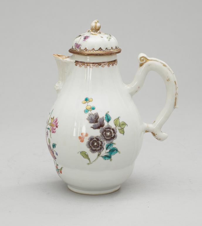 A famille rose pot with cover. Qing Dynasty, Qianlong (1736-95).