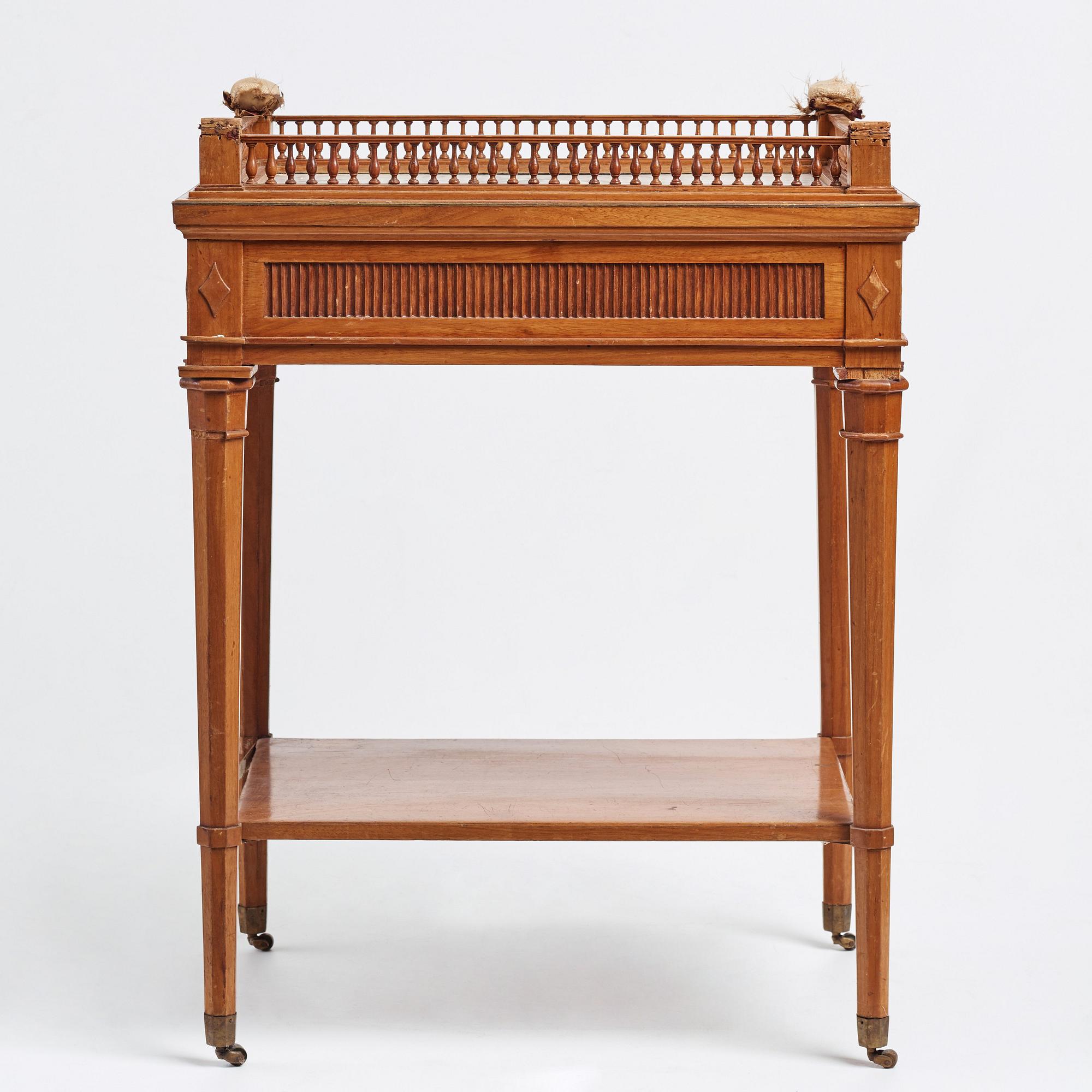 SYBORD, tillskrivet Gottlieb Iwersson, kunglig slottssnickare (Stockholm 1778-1813), omkring år 1800, Sengustavianskt.