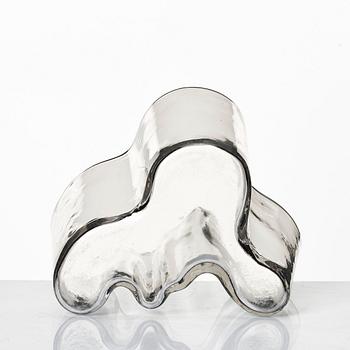 Alvar Aalto, a "Savoy" mould blown glass vase, model 9750, Karhula, Finland 1937-49.