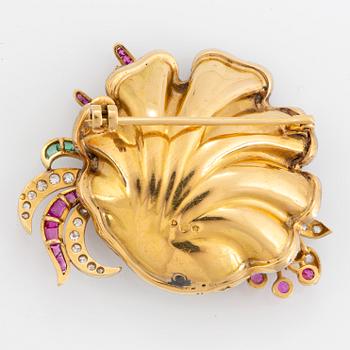 Diamond, emerald and ruby brooch, Portugal, 18K gold and platinum.
