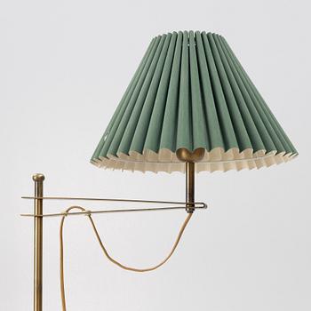Harald Notini, golvlampa, modell "15597", Arvid Böhlmarks Lampfabrik, Stockholm, 1950-tal.