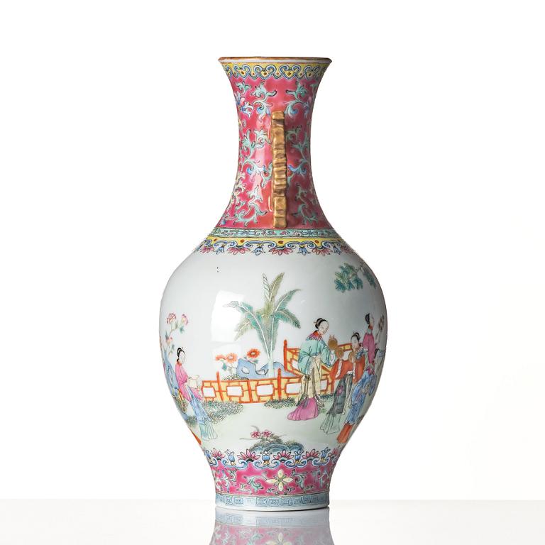 A famille rose vase, late Qing dynasty/Republic with Qianlong mark.