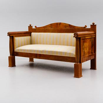 SOFFA, Karl Johanstil, 1800-talets andra hälft.