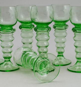 VITVINSREMMARE, 10 st, grönt glas, 1900-talets mitt.