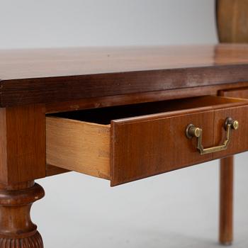 Skrivbord, 1900-talets första hälft.