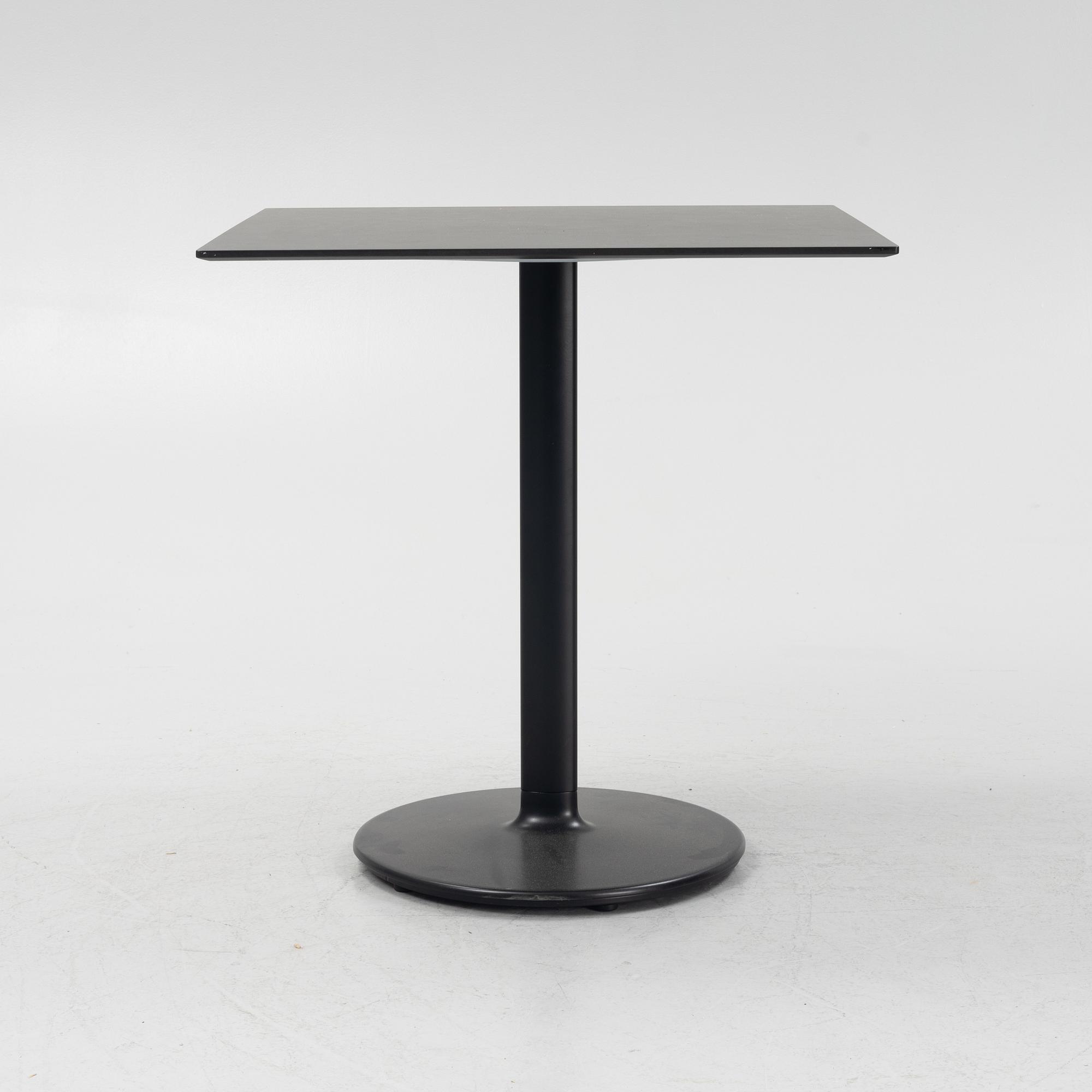 Lievore Altherr Molina, a 'Dual' table, Andreu World, Spain.