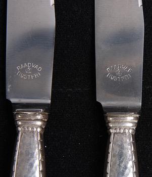 BESTICKSERVIS, ca 50 delar. Nysilver.