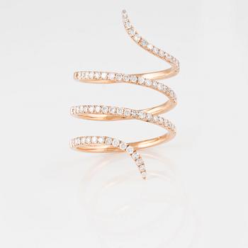 RING, 18K roséguld med briljantslipade diamanter ca 0.85 ct. Vikt 4,5 gram.