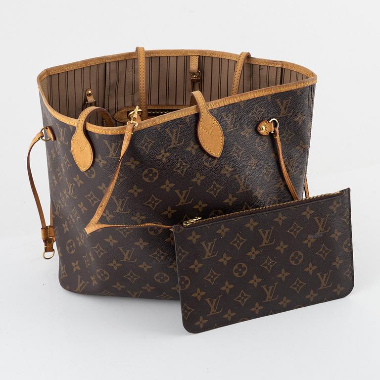 Louis Vuitton, a 'Neverfull MM' handbag with pochette, 2014.