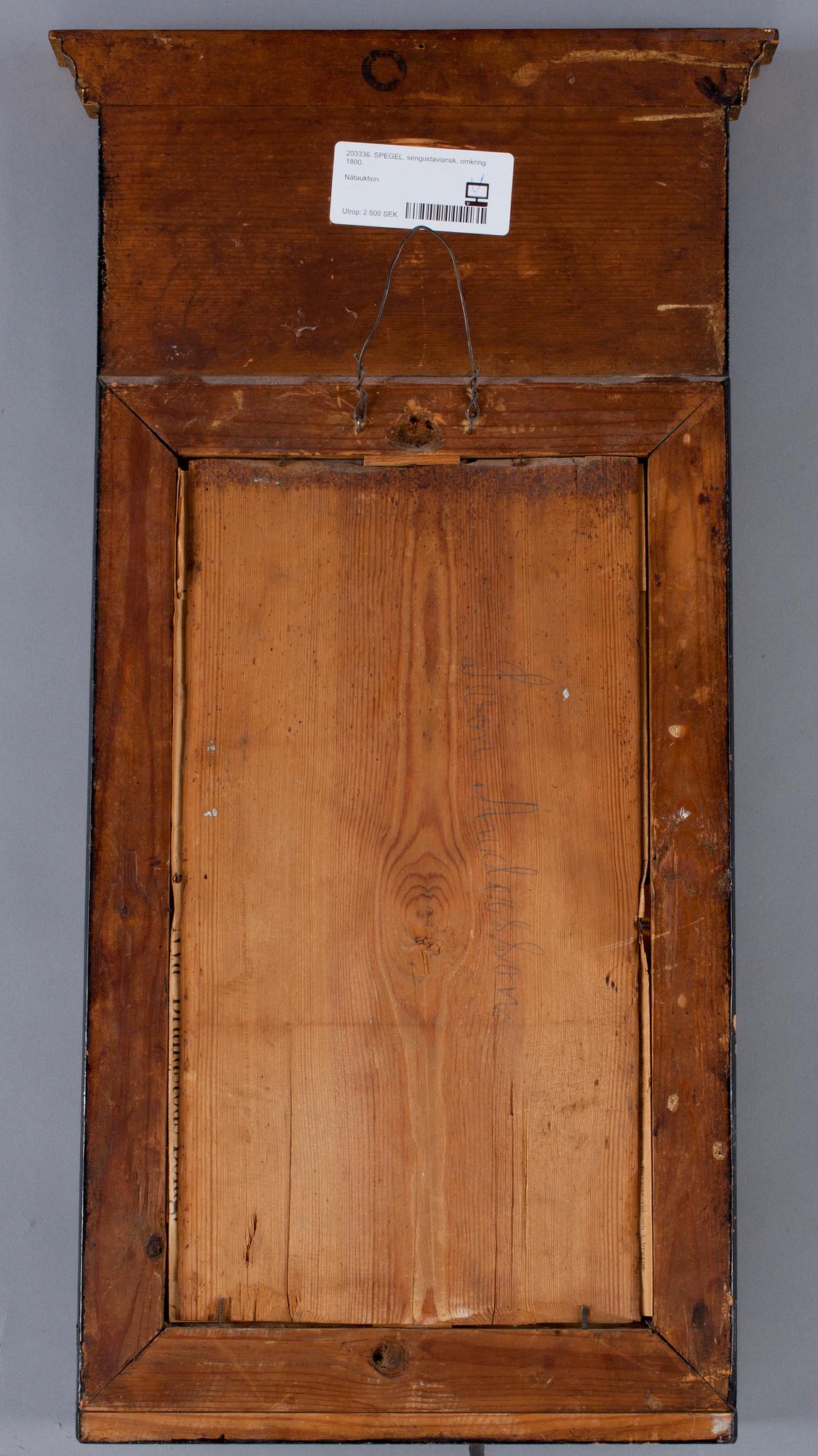 SPEGEL, sengustaviansk, omkring 1800.
