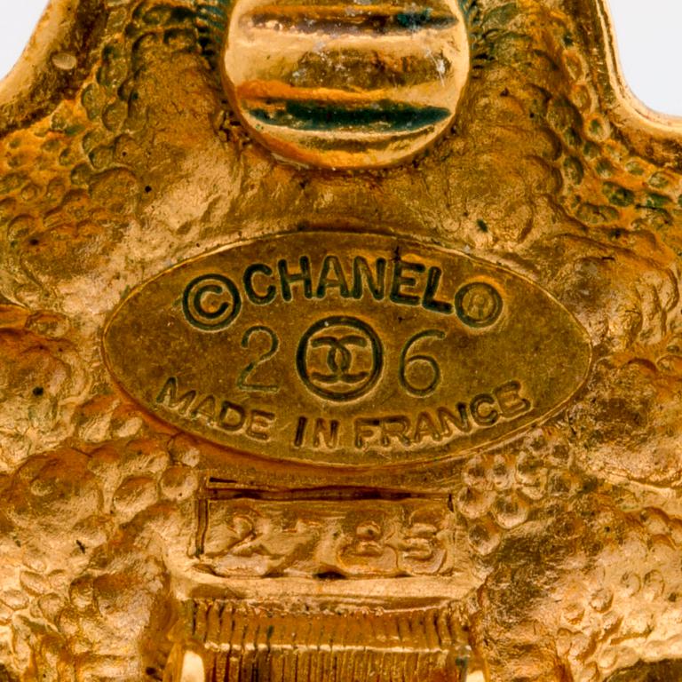 CHANEL, clips earrings.