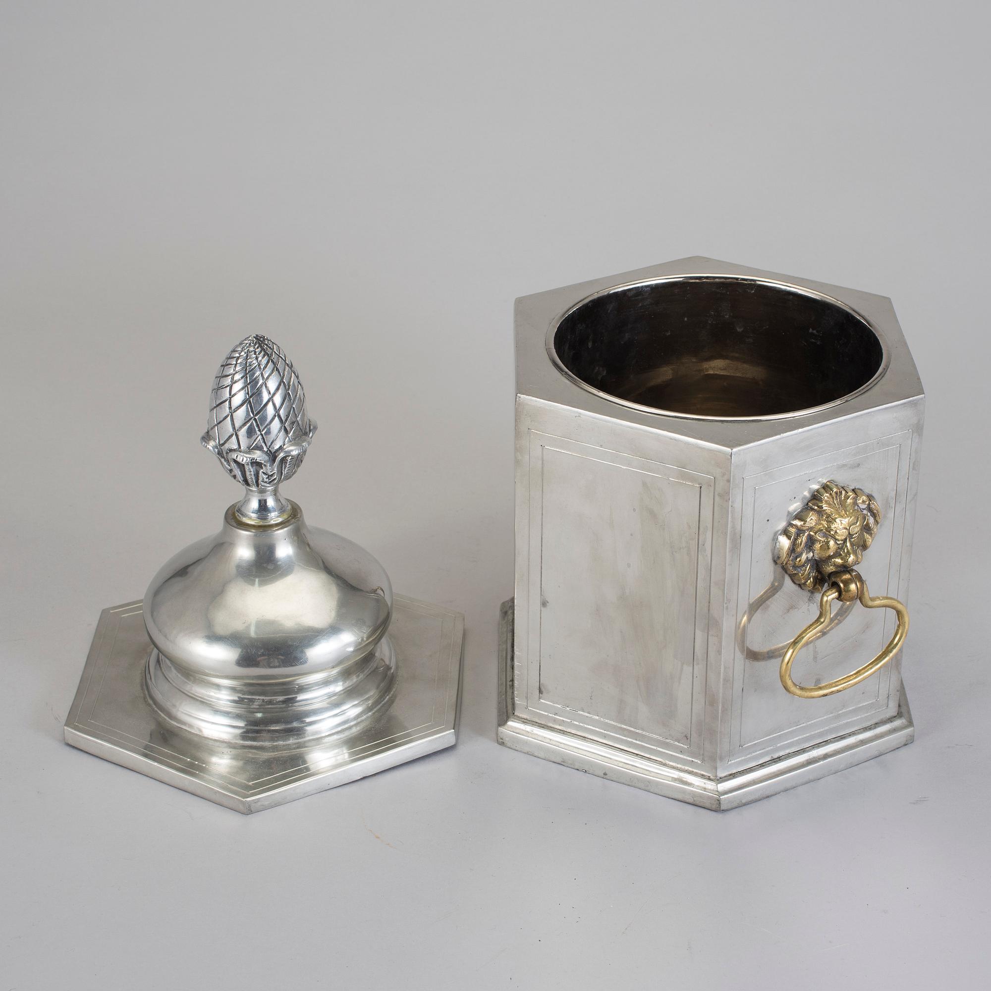 VINKYLARE, tenn, Artemis, Danmark, 1900-talets andra hälft.