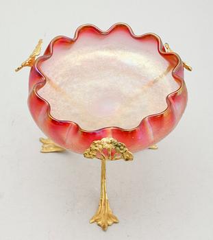 SKÅL PÅ FOT, brons och glas, art noveau, tidigt 1900-tal.