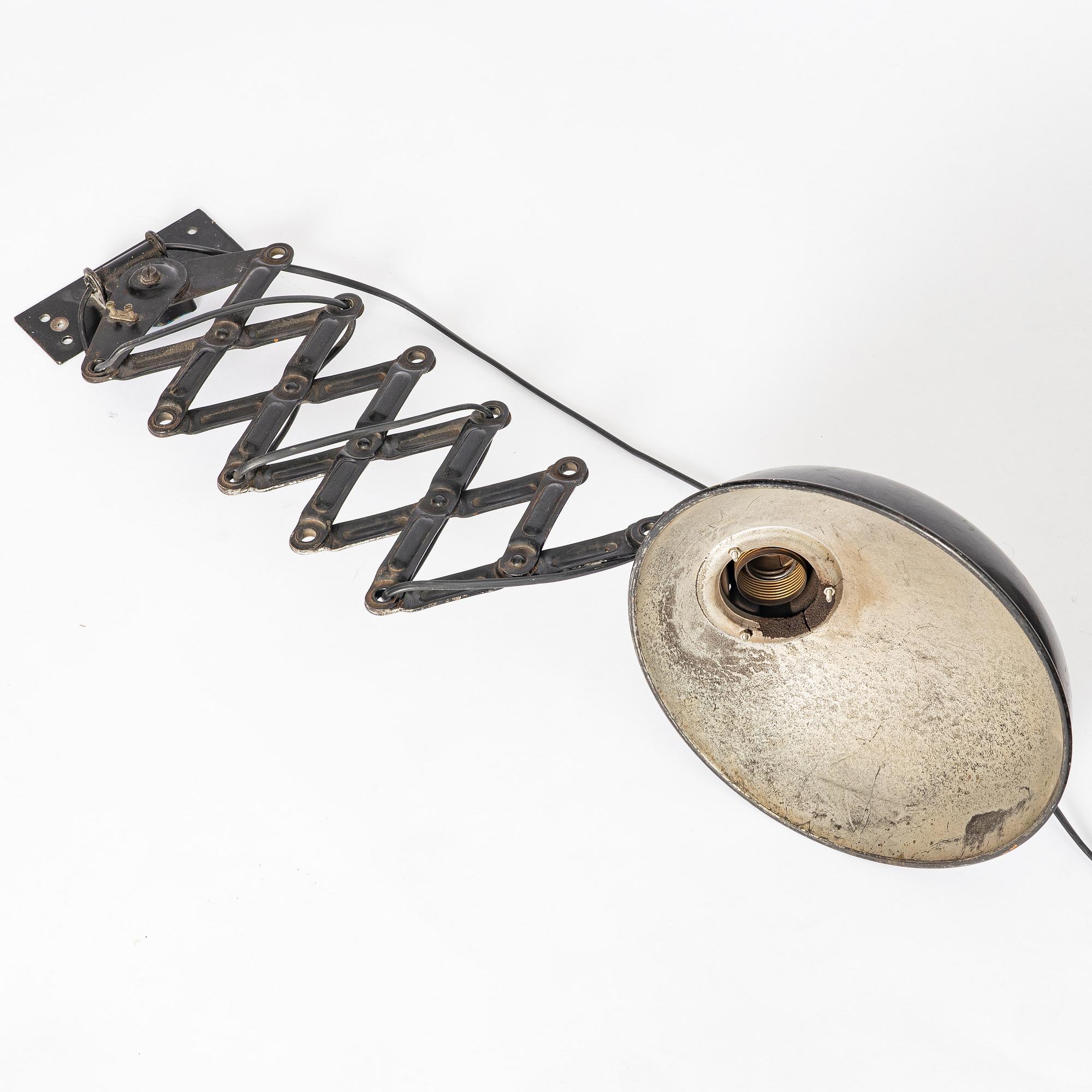 Wall lamp, industrial, mid-20th century.