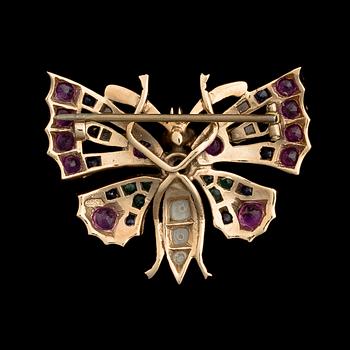 A BROOCH, 14K gold, cultured pearls, sapphires, rubies, aquamarine, rose cut diamonds.