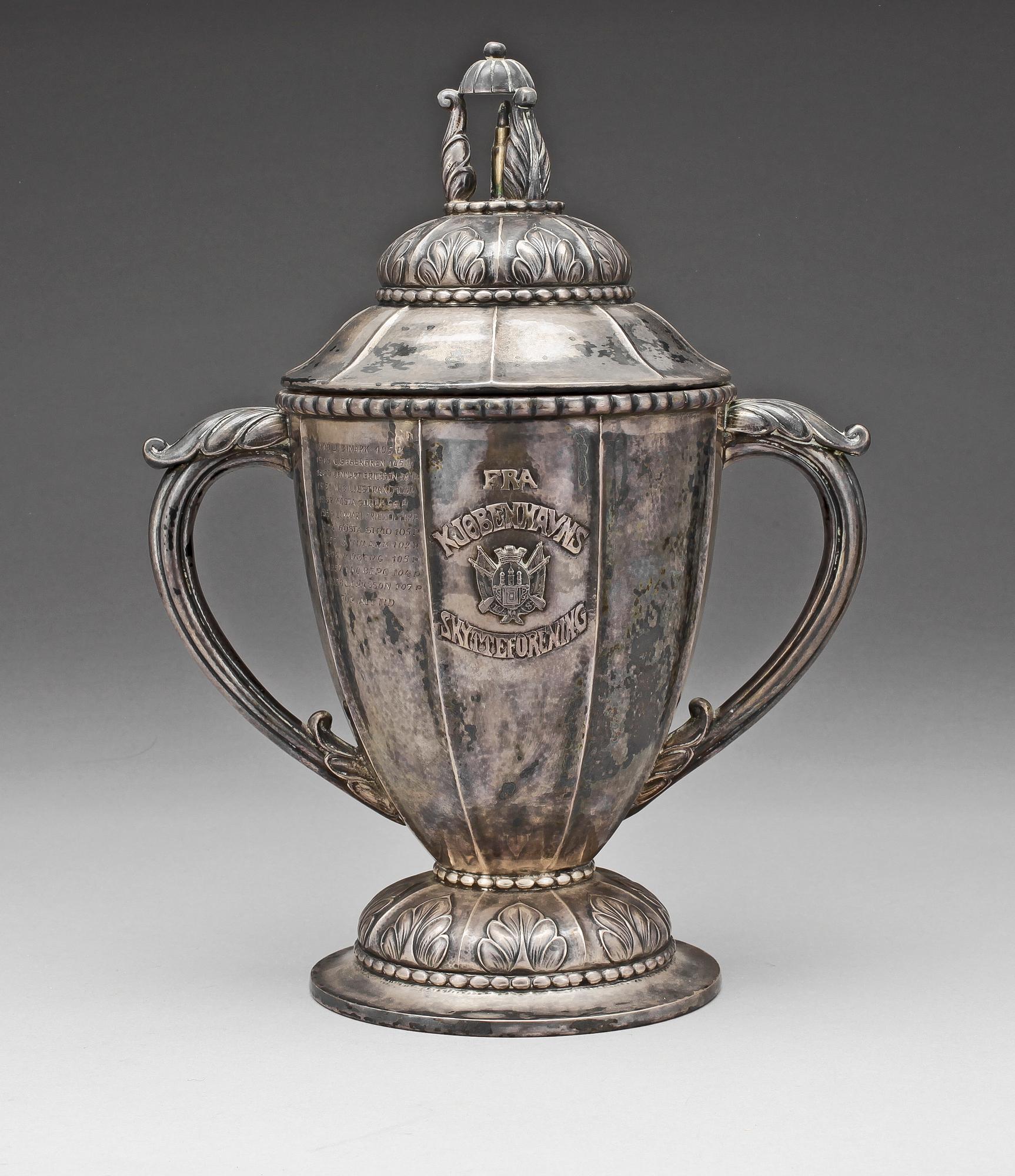 PRISPOKAL, silver, Heimbürger, Köpenhamn, Danmark, 1928. Tot 1038 g.
