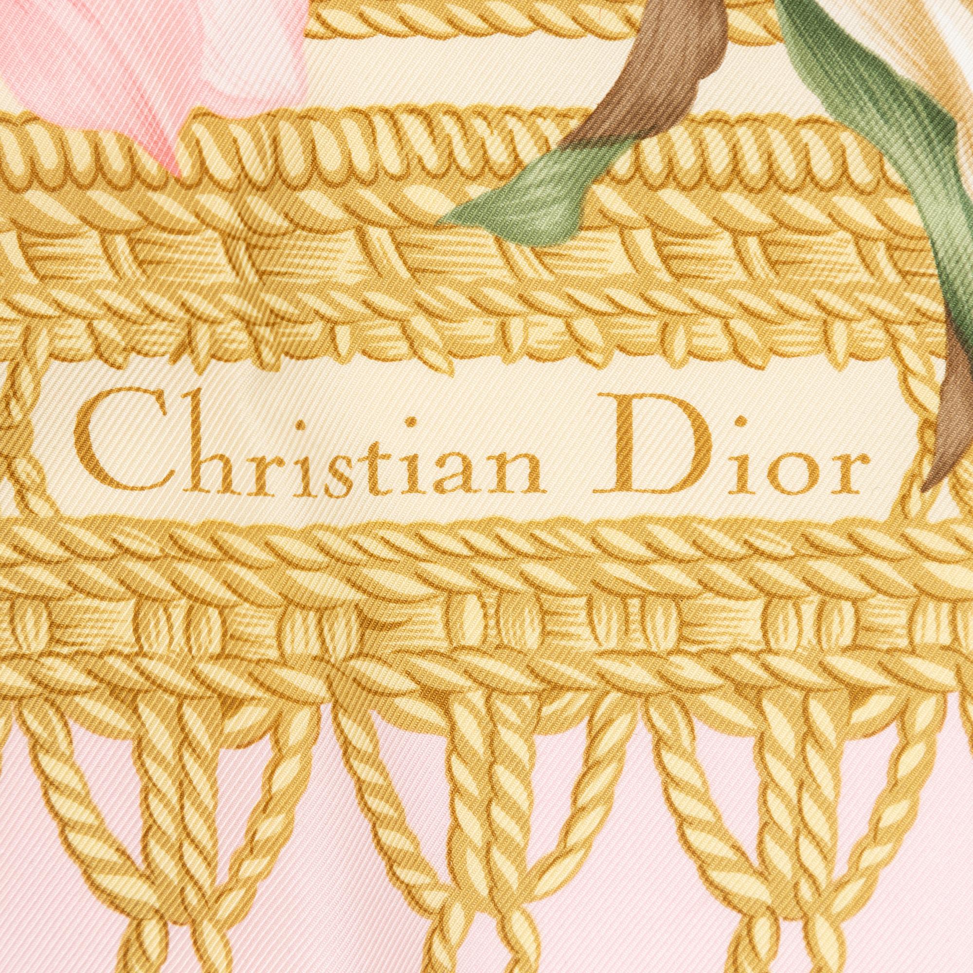 Christian Dior, scarf.