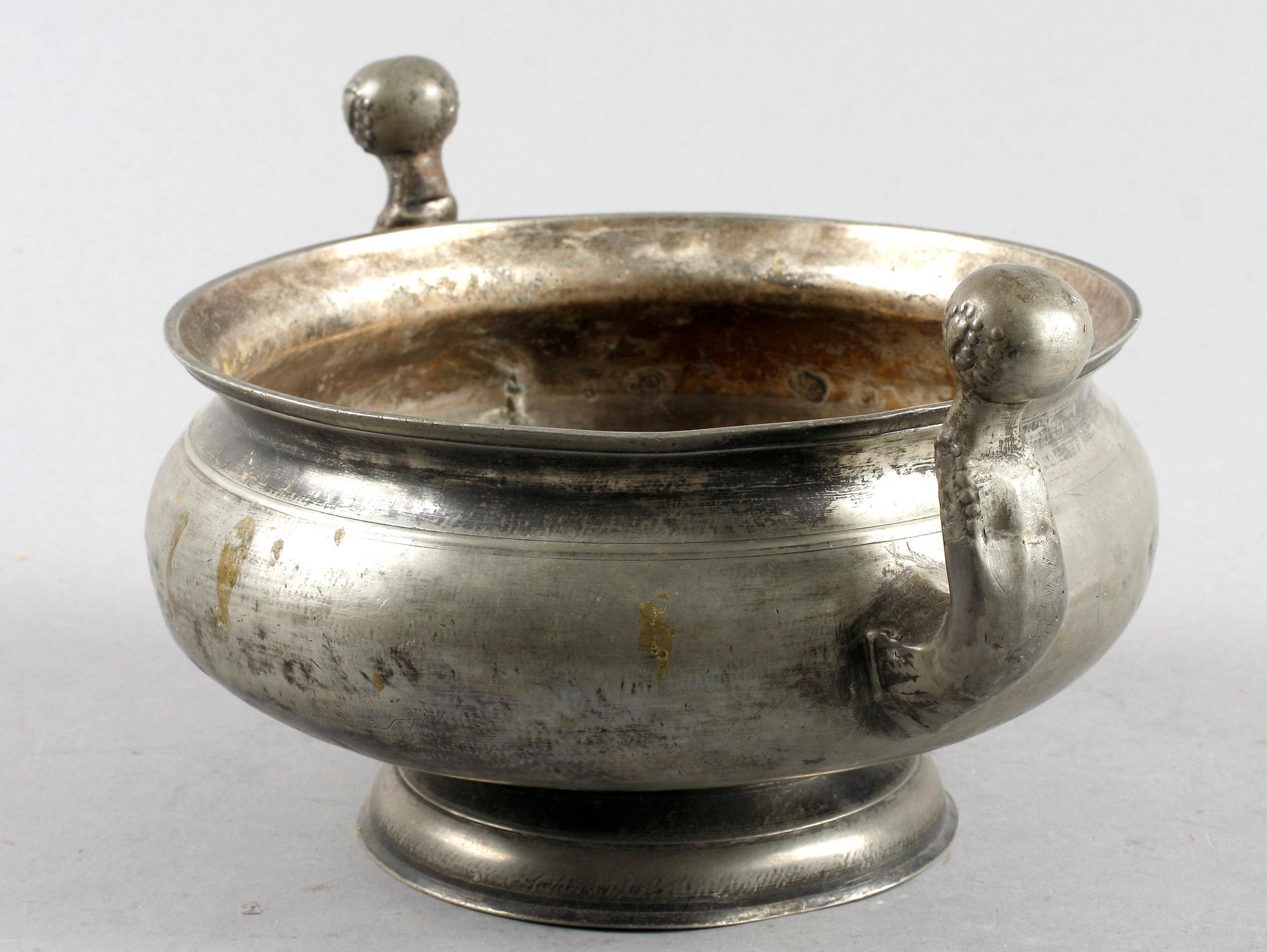 KALLSKÅL, tenn, 1700/1800-tal.