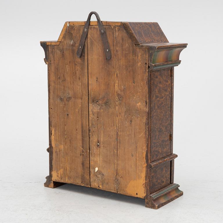 Hängskåp, allmoge, Värmland, 1800-tal.