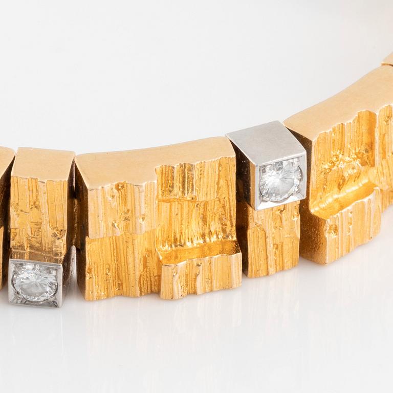 Björn Weckström, An 18K gold bracelet set with round brilliant-cut diamonds, for Lapponia.