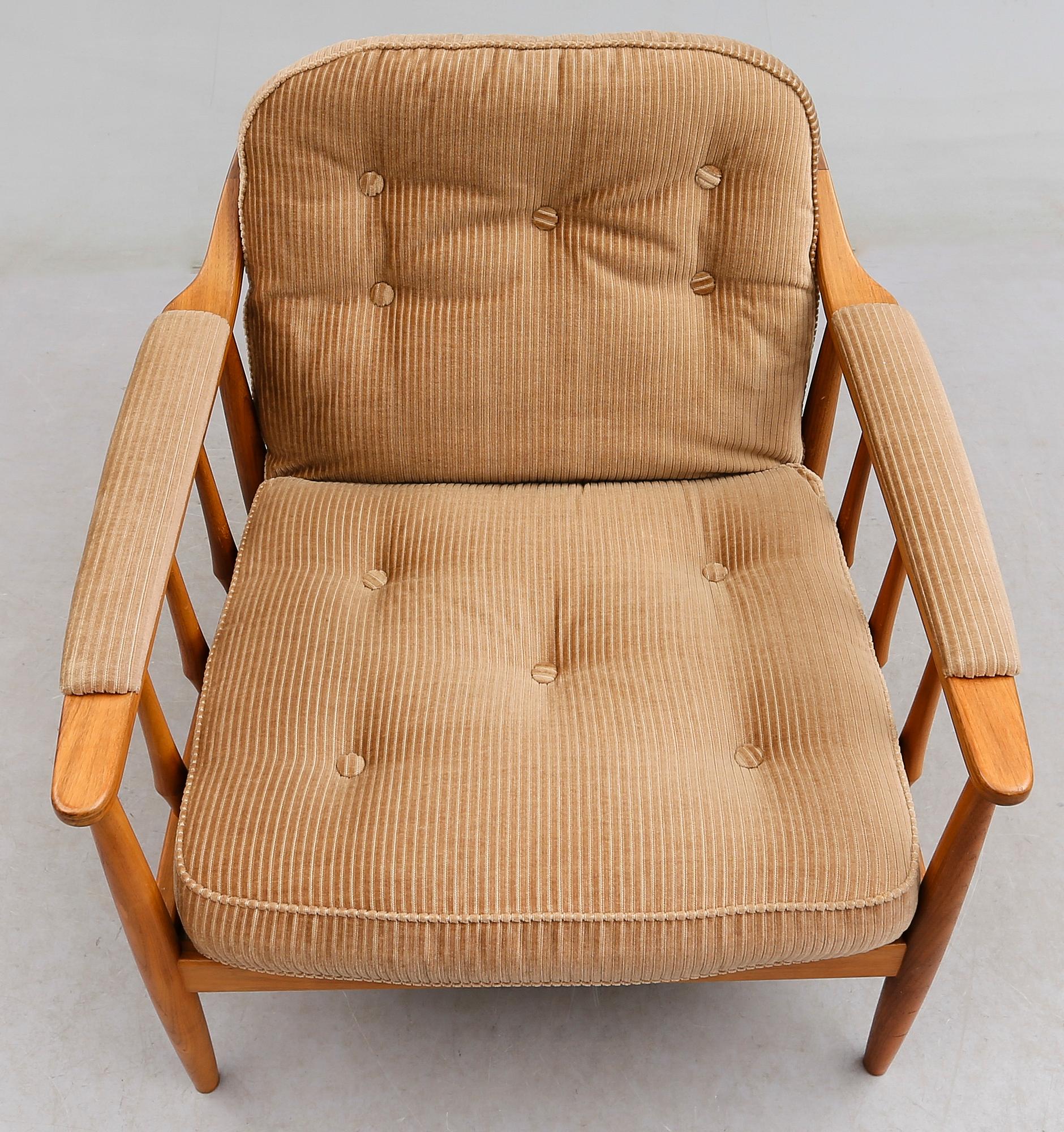 FÅTÖLJ, 1900-talets andra hälft.