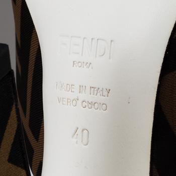 FENDI, a pair of high heels, size 40.