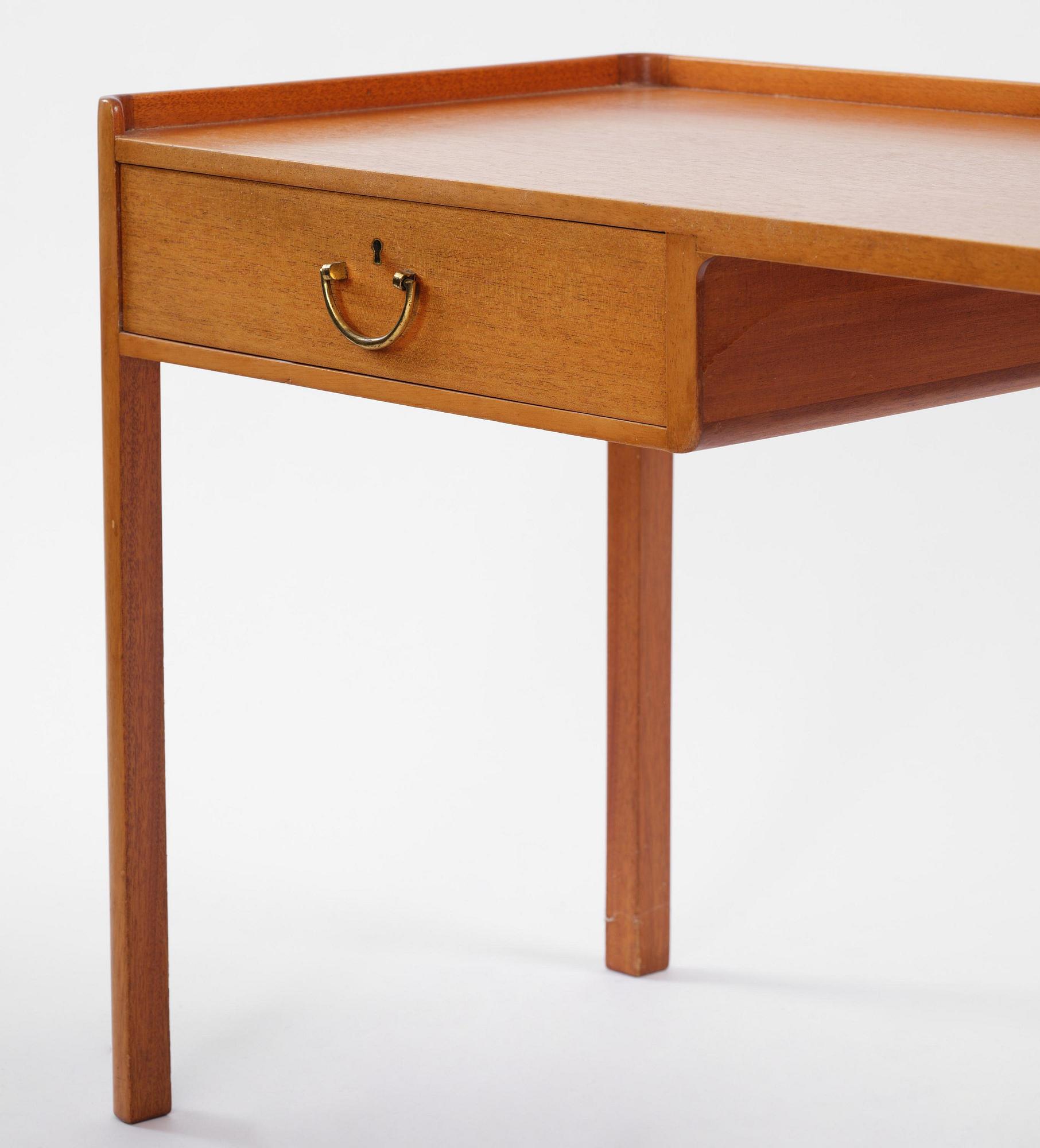 Josef Frank, a vanity table model "B 650", Firma Svenskt Tenn, 1940s-50s.