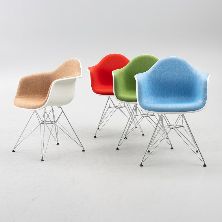 Charles & Ray Eames, karmstolar, 4 st "Plastic Armchair DAR", Vitra, 2018.