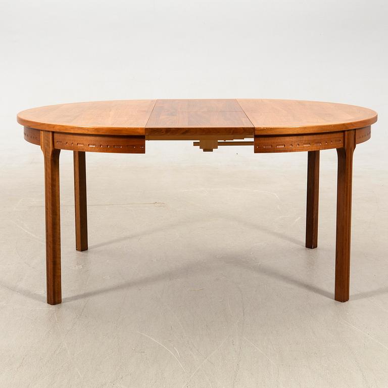 Nils Jonsson, dining table "Rimbo" 1960s/70s Troeds.