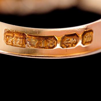 RING, 18 k guld, med briljant ca 0.65 ct. Vikt med sten ca 6 g.