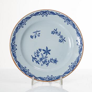 A 33-piece 'Ostindia' creamware tea and coffee service, Rörstrand.